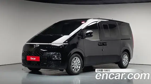 Hyundai Staria, 2022