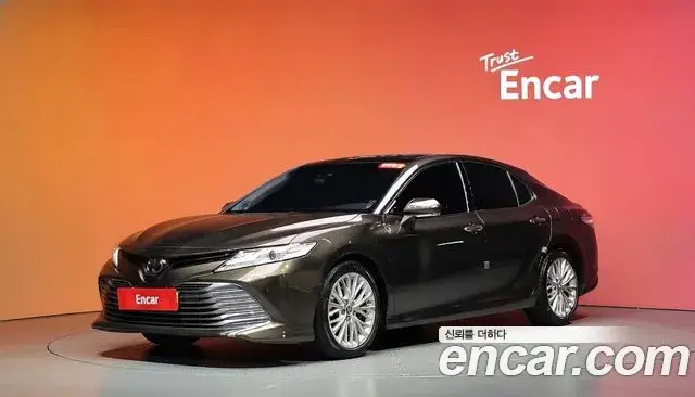 Toyota Camry, 2018