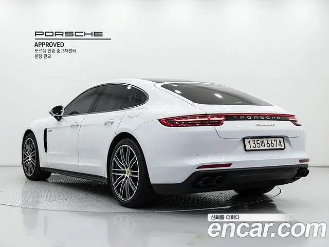 Porsche Panamera, 2019