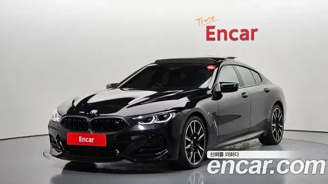 BMW 8 Series, 2025