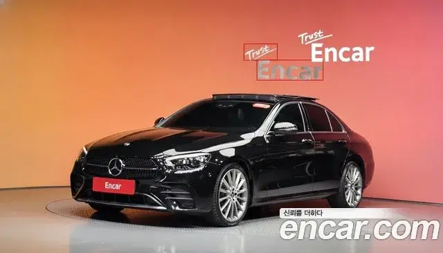 Mercedes-Benz E-Class, 2022