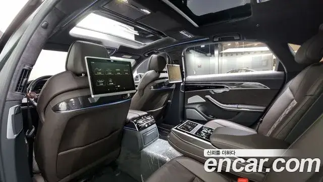 Audi S8, 2020