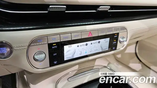 Genesis G90, 2022