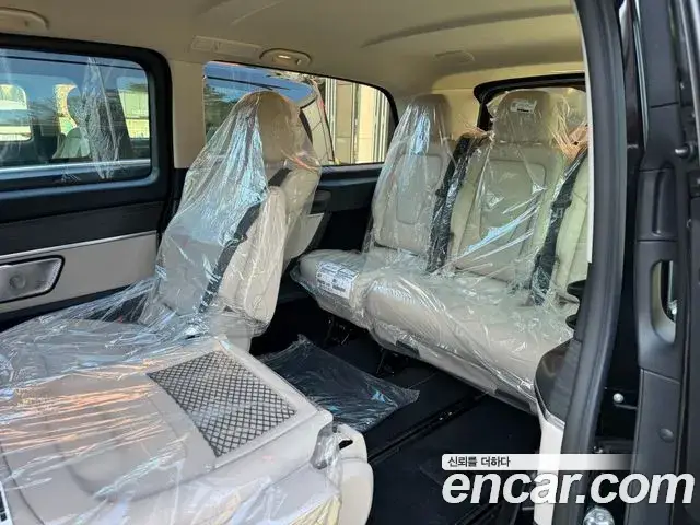 Mercedes-Benz V-Class, 2025