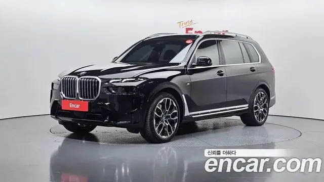 BMW X7, 2025