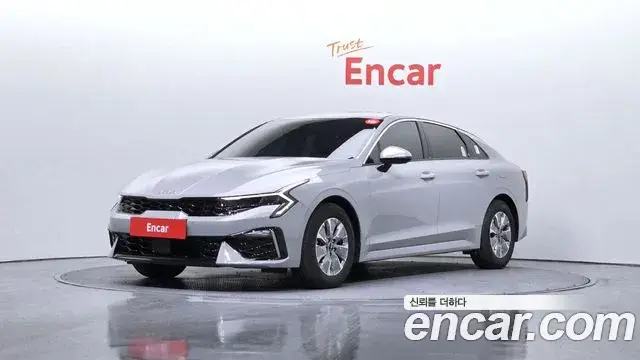 Kia K5, 2025