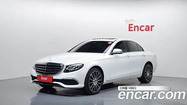 Mercedes-Benz E-Class, 2020