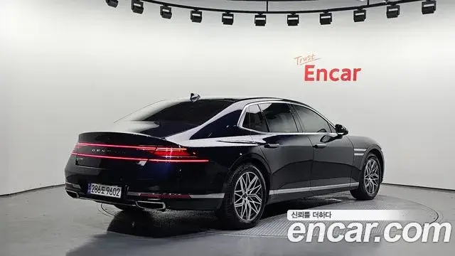 Genesis G90, 2023