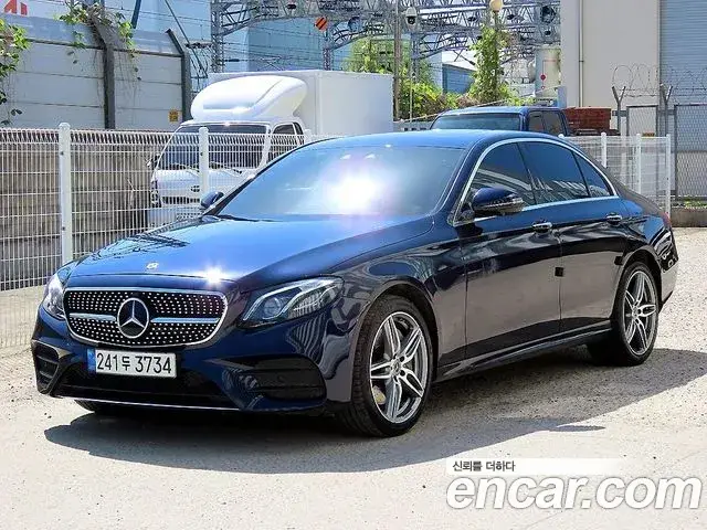 Mercedes-Benz E-Class, 2020