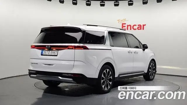 Kia Carnival, 2021