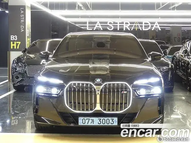 BMW i7, 2024