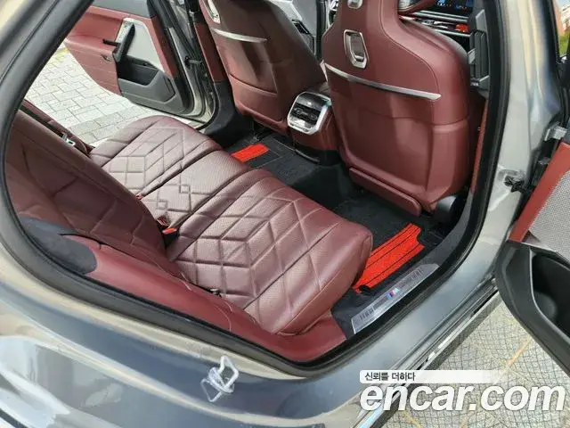 BMW 7 Series, 2023