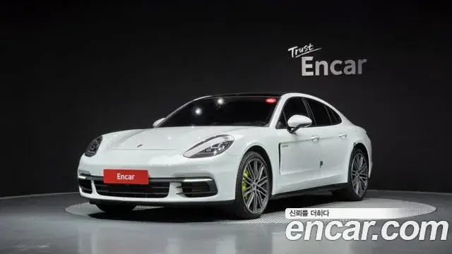 Porsche Panamera, 2019