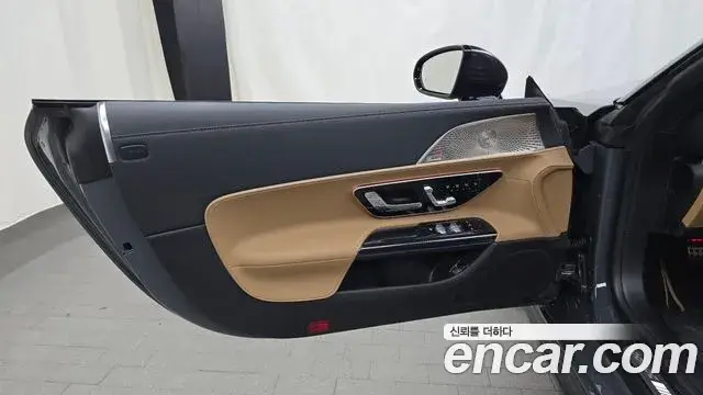 Mercedes-Benz SL-Class, 2024