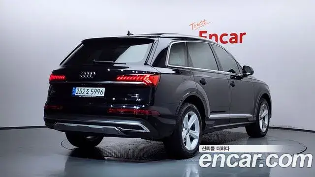 Audi Q7, 2021