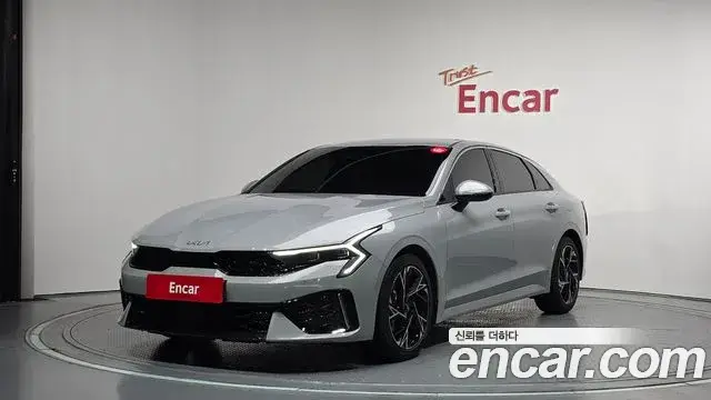 Kia K5, 2025
