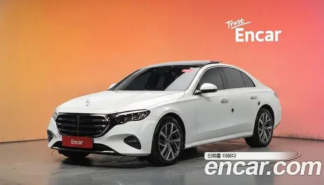 Mercedes-Benz E-Class, 2024