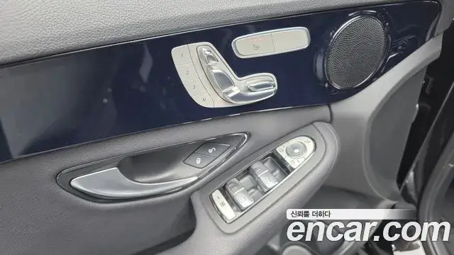 Mercedes-Benz C-Class, 2019