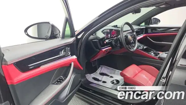 Porsche Panamera, 2025