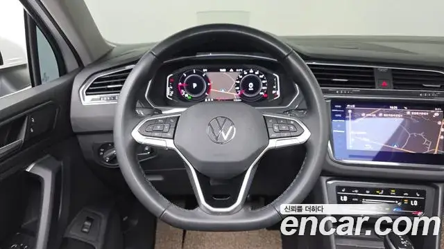 Volkswagen Tiguan, 2022