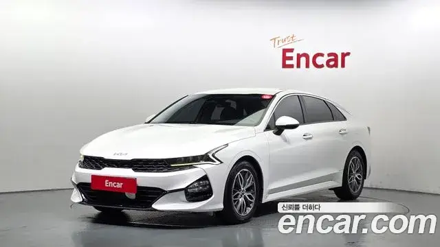 Kia K5, 2022
