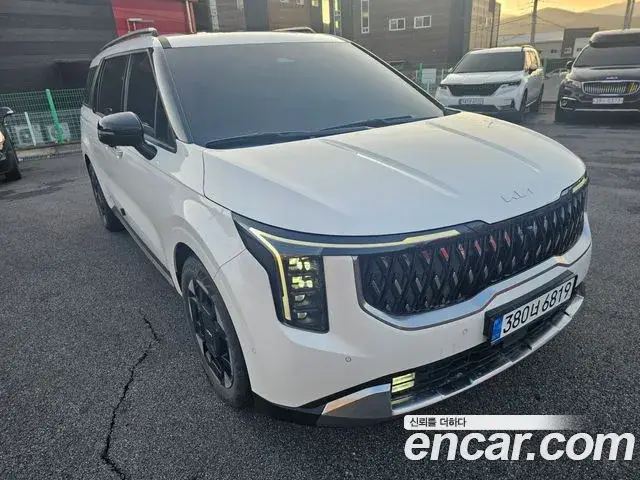 Kia Carnival, 2024