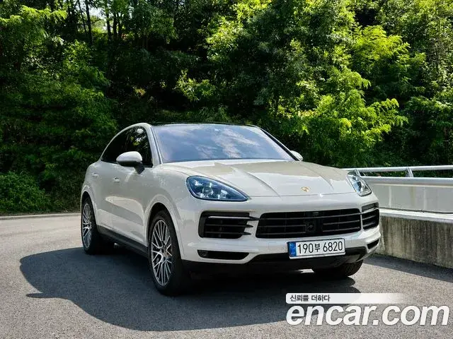 Porsche Cayenne, 2022