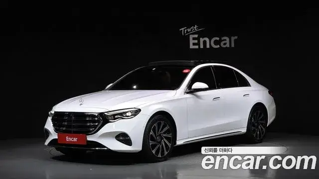 Mercedes-Benz E-Class, 2024