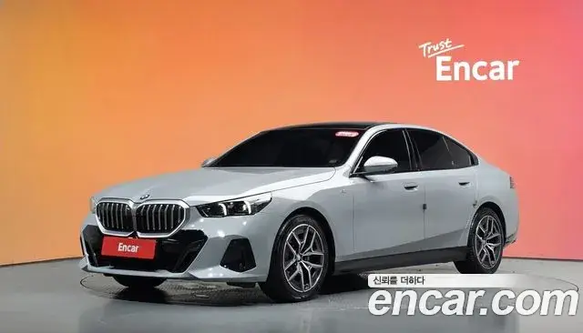 BMW 5 Series, 2024
