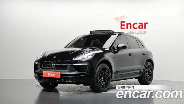 Porsche Macan, 2023