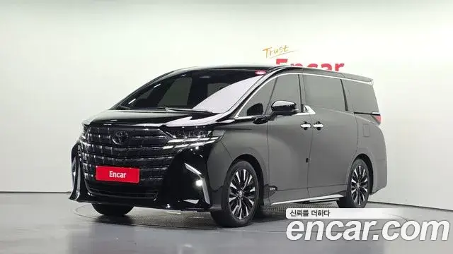 Toyota Alphard, 2024