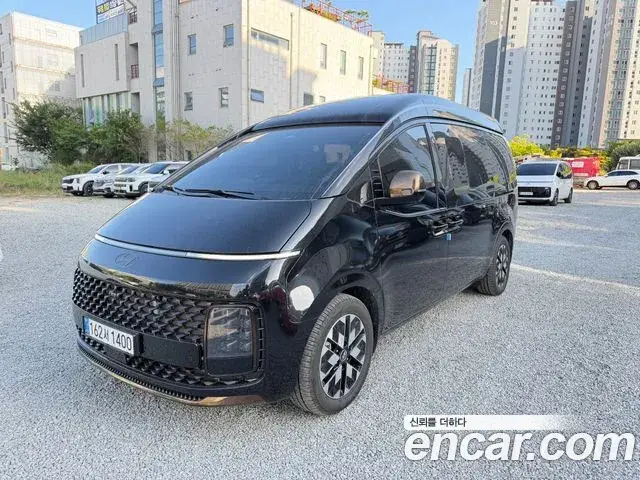 Hyundai Staria, 2025