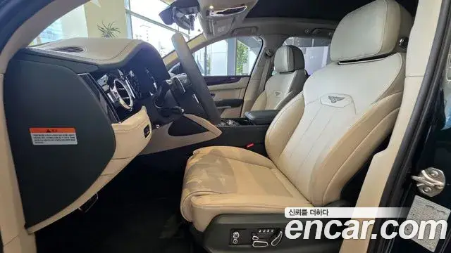 Bentley Bentayga, 2024