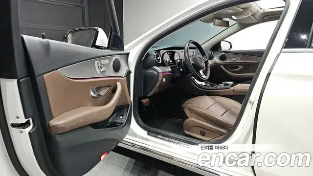 Mercedes-Benz E-Class, 2018