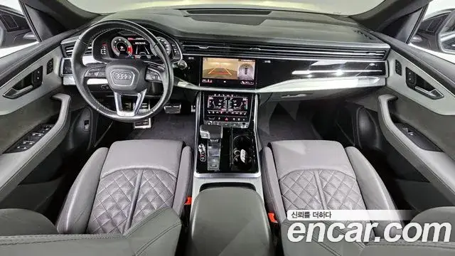 Audi Q8, 2021