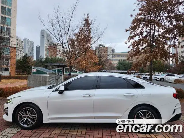 Kia K5, 2021