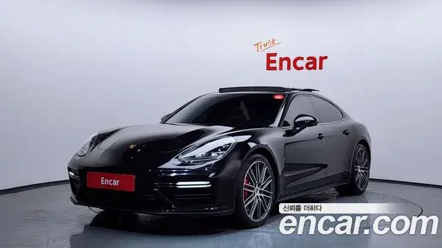Porsche Panamera, 2020