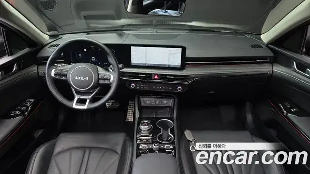 Kia K5, 2023