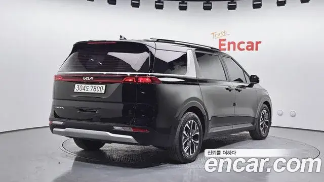 Kia Carnival, 2022