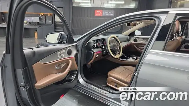 Mercedes-Benz E-Class, 2018