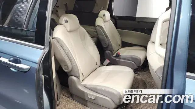 Kia Carnival, 2024