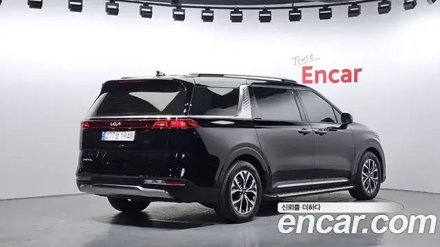 Kia Carnival, 2023