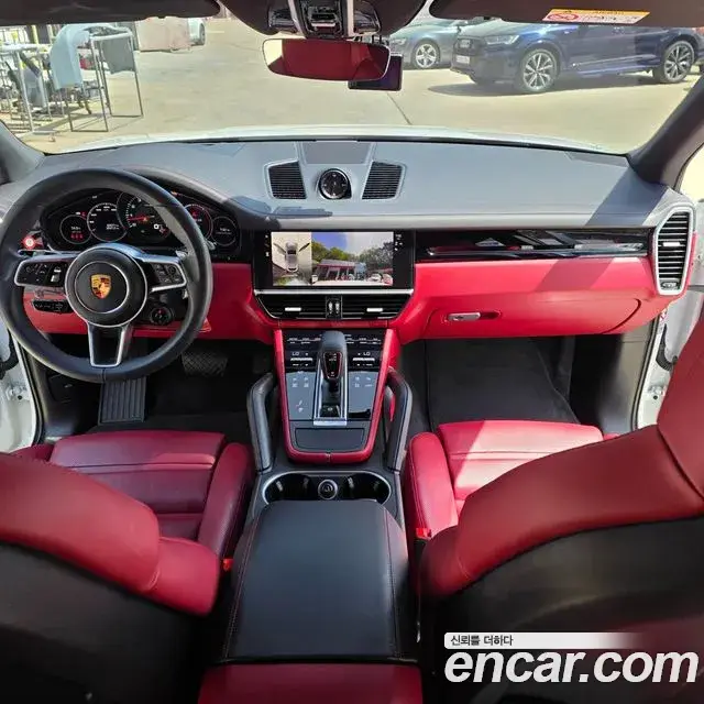 Porsche Cayenne, 2023