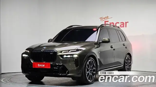 BMW X7, 2025