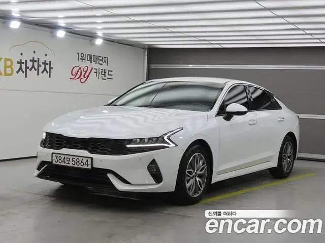 Kia K5, 2022