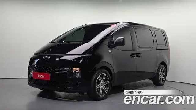 Hyundai Staria, 2021
