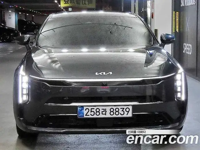 Kia K8, 2025