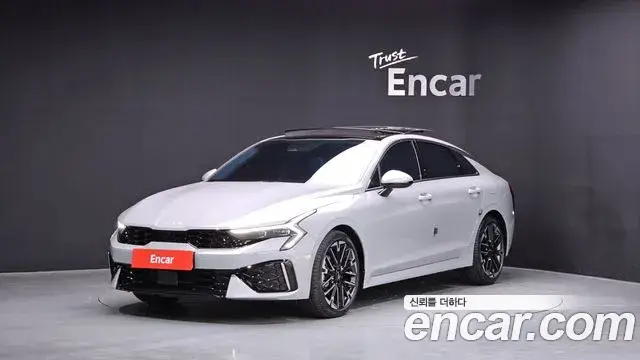 Kia K5, 2025