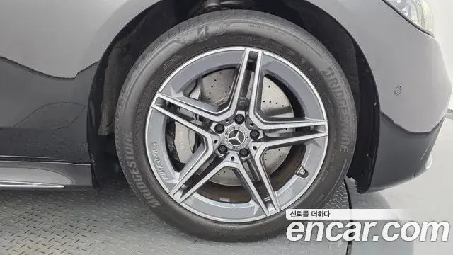 Mercedes-Benz S-Class, 2023
