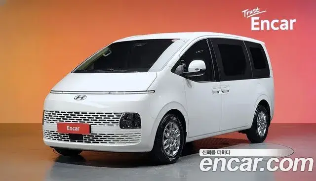 Hyundai Staria, 2021